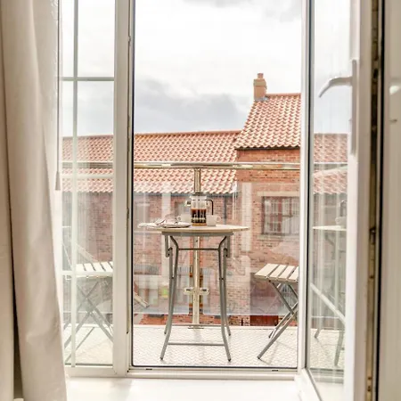 Eston House Haven Apartment Whitby