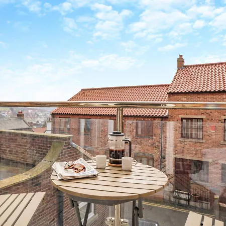 Eston House Haven Apartment