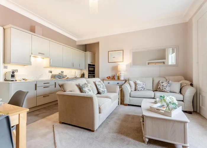 2 Bed In Whitby Oc-E31738 * Whitby