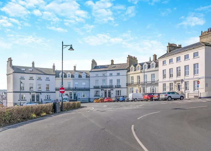 2 Bed In Whitby Oc-E31738 *