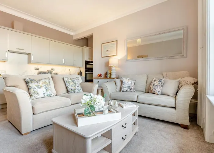 2 Bed In Whitby Oc-E31738 Whitby